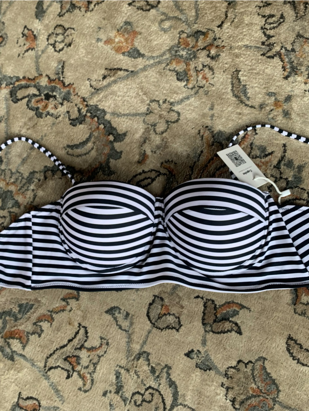 Cupshe Black and White Striped Bandeau Bikini Top